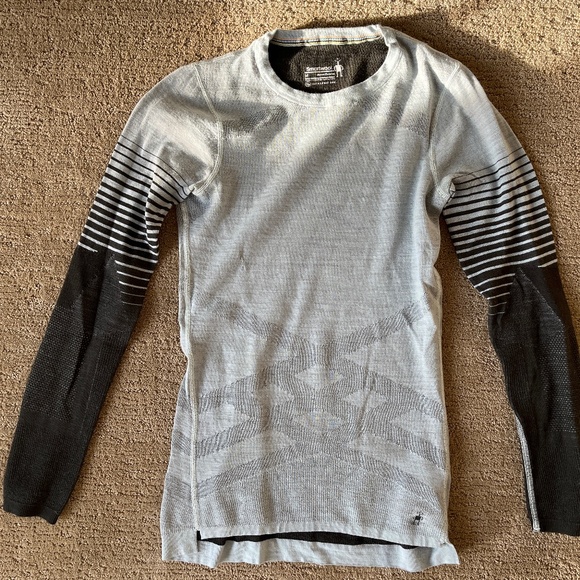 Smartwool Intraknit 200 long sleeve FLAWED - Picture 1 of 5